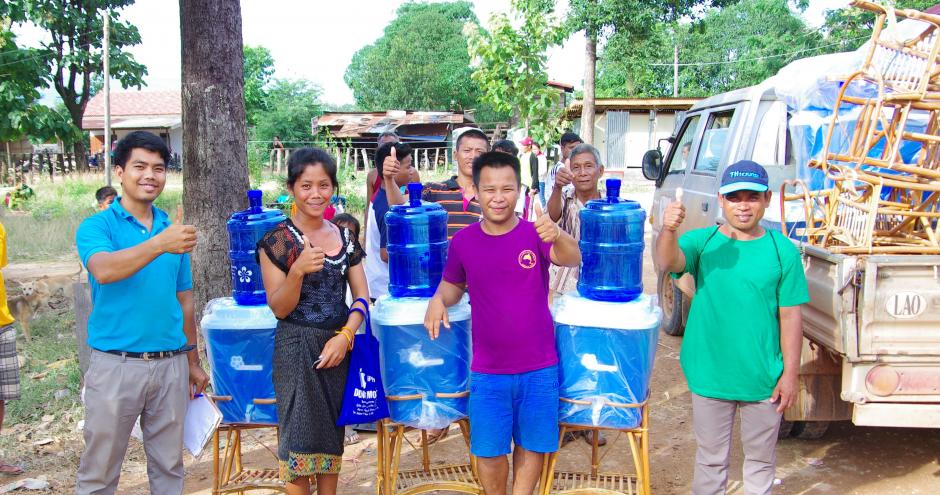 abitanti laos zone rurali ricevono filtri acqua terraclear treeonfy riduzione co2
